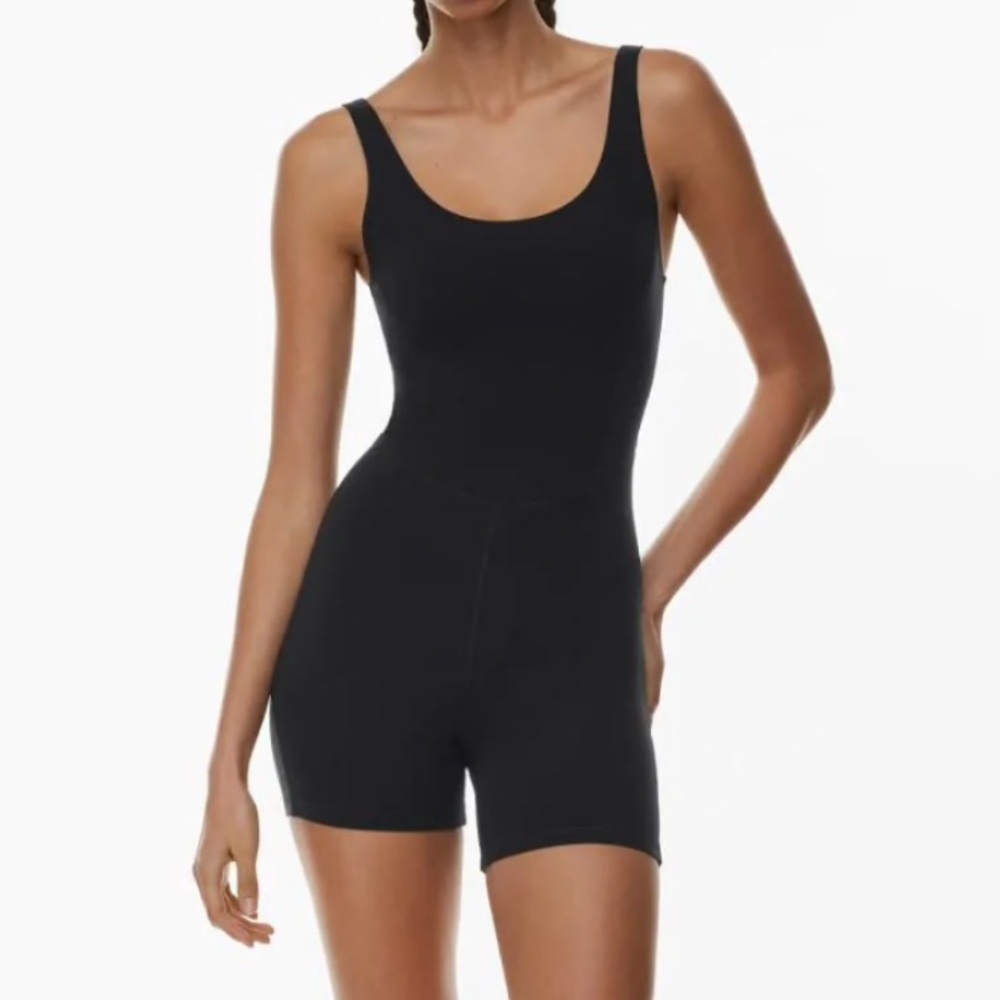Aritzia Tna Shake It Romper